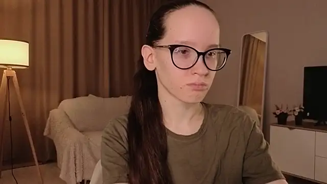 Snapshot of BettyBrowni chatting on April 16, 2026, 4:08 pm BettyBrowni online show from April 16, 2026, 4:08 pm