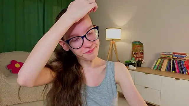 Snapshot of BettyBrowni chatting on July 10, 2026, 4:31 pm BettyBrowni online show from July 10, 2026, 4:31 pm