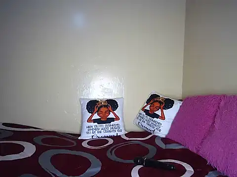 Snapshot of Sparkles_J chatting on January 15, 2025, 12:58 pm Sparkles J online show from January 15, 2025, 12:58 pm