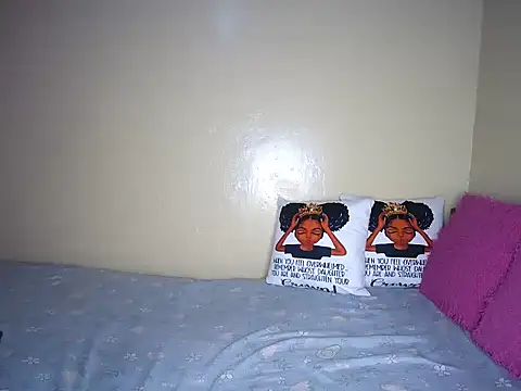 Snapshot of Sparkles_J chatting on January 22, 2025, 2:56 pm Sparkles J online show from January 22, 2025, 2:56 pm