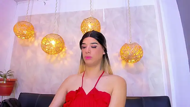 victoria aleia  online show from January 9, 2025, 9:37 pm