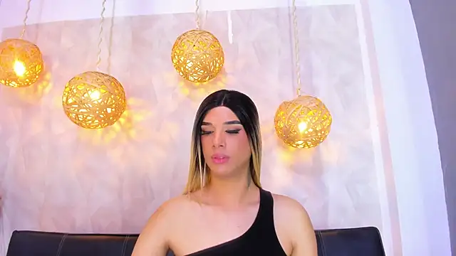 victoria aleia  online show from January 15, 2025, 2:06 am