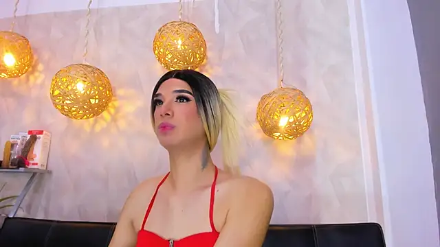 victoria aleia  online show from January 21, 2025, 8:21 pm