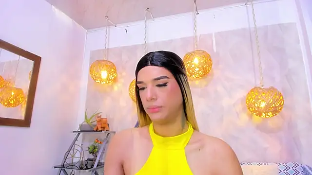 victoria aleia  online show from February 11, 2025, 8:31 pm