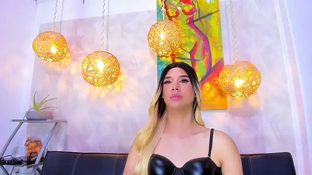 victoria aleia  online show from March 9, 2025, 12:00 am