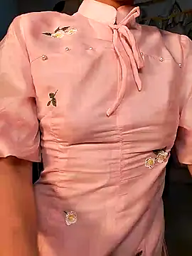 Snapshot of Kami_gaam chatting on January 20, 2025, 4:01 pm Kami gaam online show from January 20, 2025, 4:01 pm