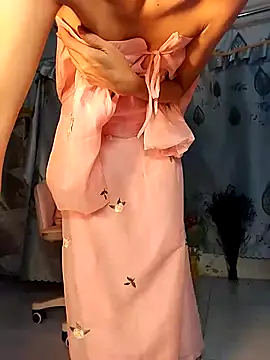 Snapshot of Kami_gaam chatting on January 21, 2025, 10:08 pm Kami gaam online show from January 21, 2025, 10:08 pm