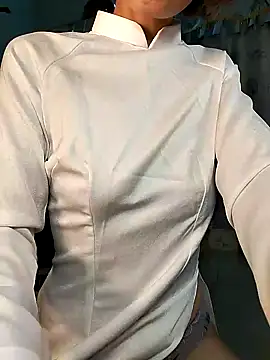 Snapshot of Kami_gaam chatting on January 23, 2025, 12:09 pm Kami gaam online show from January 23, 2025, 12:09 pm