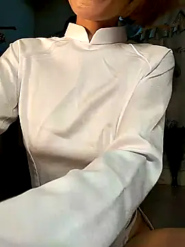 Snapshot of Kami_gaam chatting on January 23, 2025, 9:07 pm Kami gaam online show from January 23, 2025, 9:07 pm