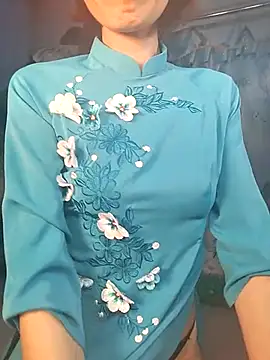 Snapshot of Kami_gaam chatting on February 10, 2025, 10:09 pm Kami gaam online show from February 10, 2025, 10:09 pm