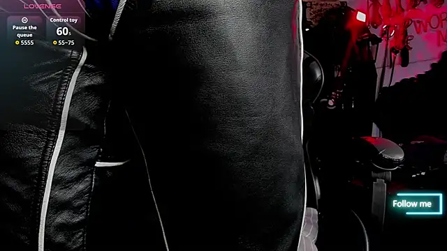 allanhurtss online show from November 11, 2025, 6:52 pm