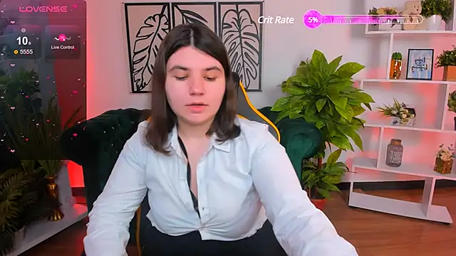 Viola  Shy online show from February 27, 2025, 1:16 am