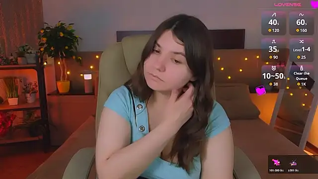 Viola  Shy online show from March 20, 2026, 9:30 pm