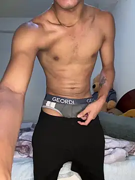 Sexy Boy Olympus online show from January 16, 2026, 9:35 am