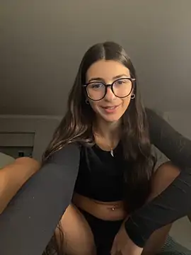 Wildberry  online show from October 27, 2025, 4:00 pm