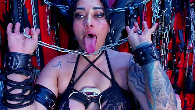 sadistic aradia online show from February 13, 2025, 3:29 am