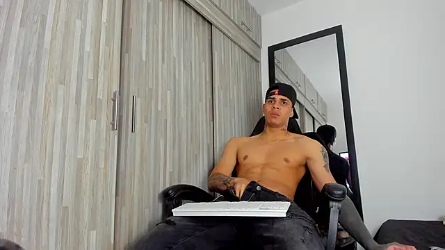 Ak Gil online show from October 5, 2025, 11:08 am