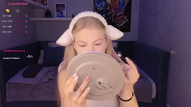 Snapshot of Sarra_Cooper chatting on January 29, 2025, 1:16 am Sarra Cooper online show from January 29, 2025, 1:16 am