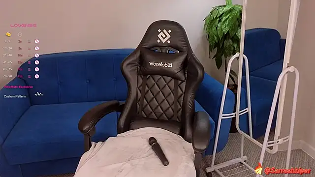 Snapshot of Sarra_Cooper chatting on January 30, 2025, 4:48 am Sarra Cooper online show from January 30, 2025, 4:48 am