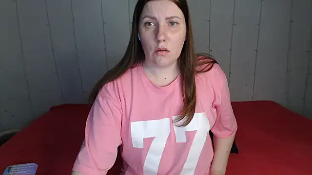 CindyAhKiss online show from November 9, 2025, 6:39 pm