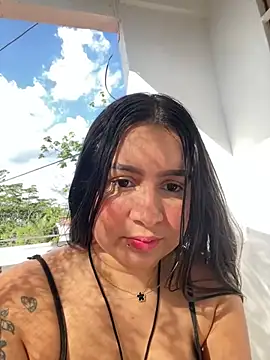 Pretty Isadora online show from January 18, 2025, 8:19 pm