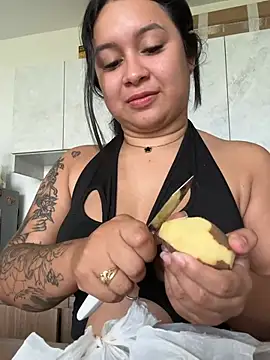 Pretty Isadora online show from March 2, 2026, 2:57 pm