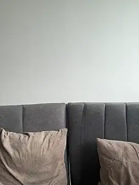 Pretty Isadora online show from March 27, 2026, 9:14 pm