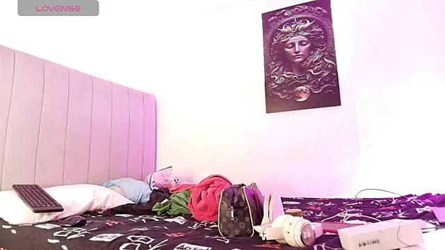 Snapshot of alejo_cute chatting on January 2, 2025, 2:57 pm alejo cute online show from January 2, 2025, 2:57 pm