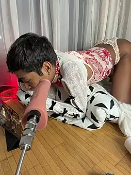 Snapshot of alejo_cute chatting on April 18, 2026, 7:07 pm alejo cute online show from April 18, 2026, 7:07 pm