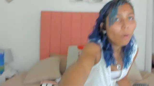 satsu u online show from November 7, 2025, 7:03 pm