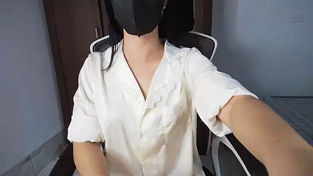 Lunobaby 204 online show from October 29, 2025, 1:52 am