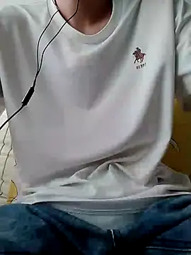 YAY-1 online show from February 6, 2025, 2:44 am