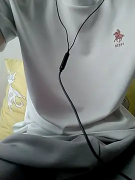 YAY-1 online show from March 2, 2025, 2:30 am