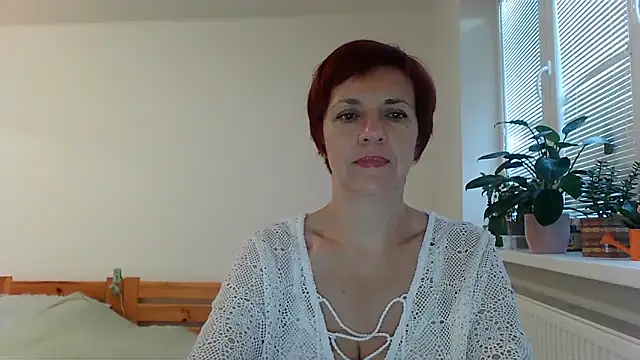 LoraLoraMay online show from September 20, 2025, 4:19 pm