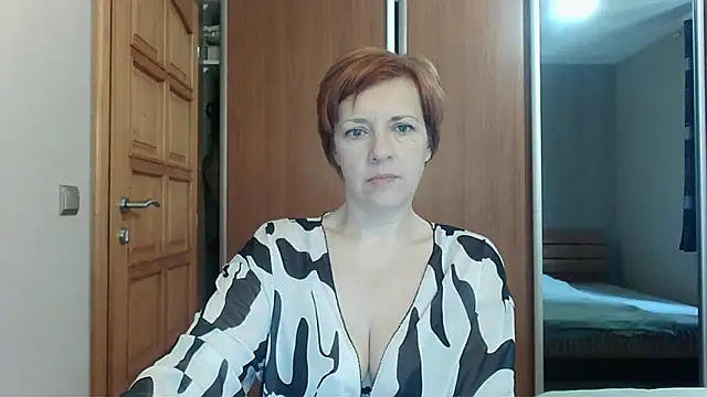 Snapshot of LoraLoraMay chatting on April 23, 2026, 7:52 am LoraLoraMay online show from April 23, 2026, 7:52 am
