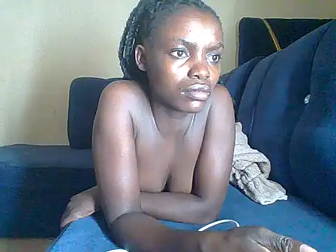 awino001 online show from February 8, 2026, 11:41 pm