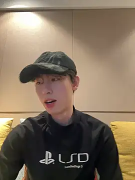 1a1a1alll online show from February 25, 2025, 2:11 pm