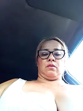 Snapshot of natally_ross21 chatting on December 11, 2024, 12:02 pm natally ross21 online show from December 11, 2024, 12:02 pm