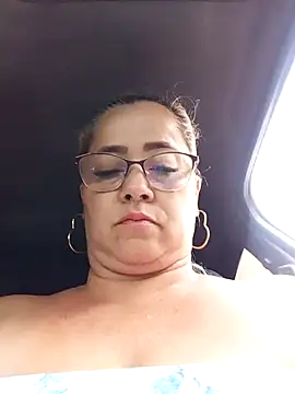 Snapshot of natally_ross21 chatting on December 15, 2024, 11:12 am natally ross21 online show from December 15, 2024, 11:12 am