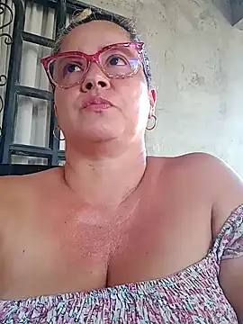 Snapshot of natally_ross21 chatting on February 10, 2025, 10:09 pm natally ross21 online show from February 10, 2025, 10:09 pm