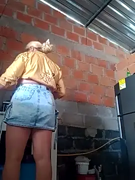 Snapshot of natally_ross21 chatting on February 11, 2025, 4:24 pm natally ross21 online show from February 11, 2025, 4:24 pm