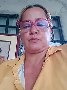 Snapshot of natally_ross21 chatting on February 11, 2025, 7:38 pm natally ross21 online show from February 11, 2025, 7:38 pm