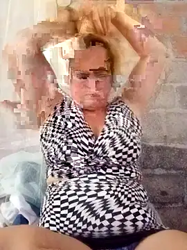 Snapshot of natally_ross21 chatting on February 13, 2025, 10:11 pm natally ross21 online show from February 13, 2025, 10:11 pm