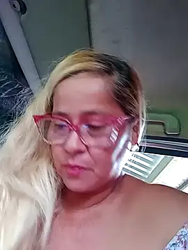 Snapshot of natally_ross21 chatting on March 5, 2025, 2:56 pm natally ross21 online show from March 5, 2025, 2:56 pm