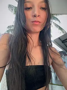 Snapshot of loly-yandere chatting on February 5, 2025, 11:06 pm loly-yandere online show from February 5, 2025, 11:06 pm