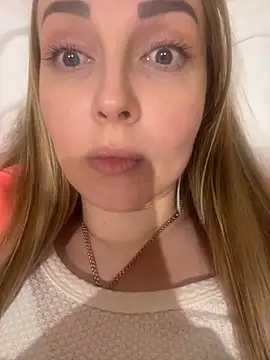 Aleksandrakis online show from February 22, 2025, 6:30 pm