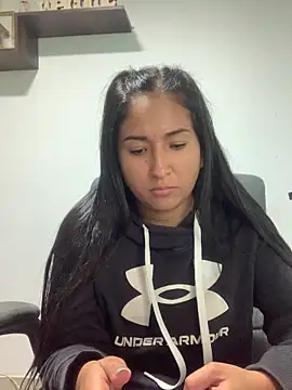 luna asss online show from February 17, 2025, 4:48 pm