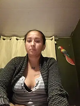 luna asss online show from April 15, 2026, 12:50 am