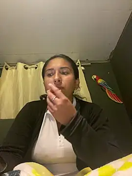 luna asss online show from June 19, 2026, 2:49 am