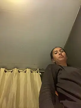 luna asss online show from July 3, 2026, 1:56 am